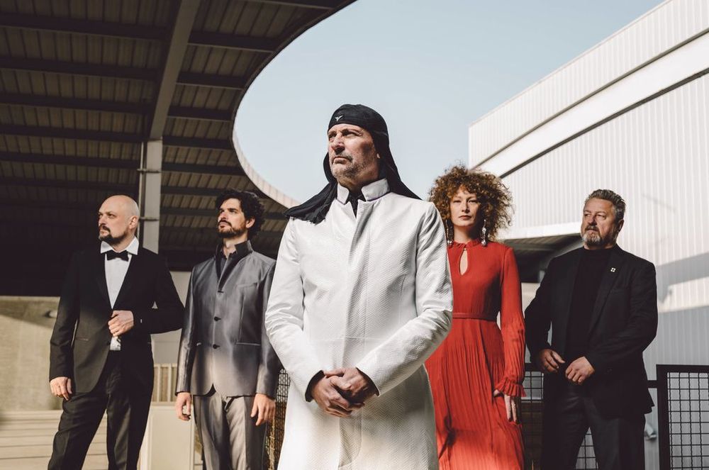 kultura_Homokreven-er-veget-a-Laibach-0_nagy.jpg