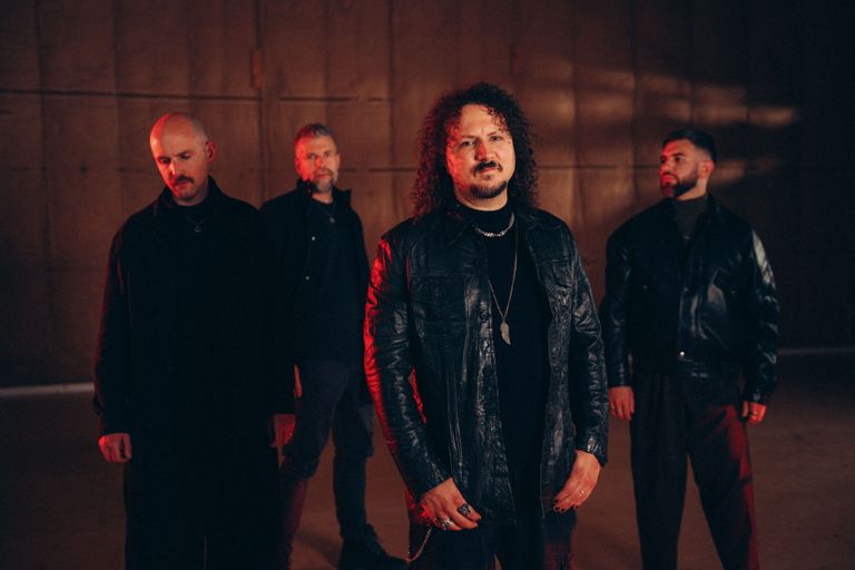HAKEN (UK), support: IHLO (UK), IONS (CZ)