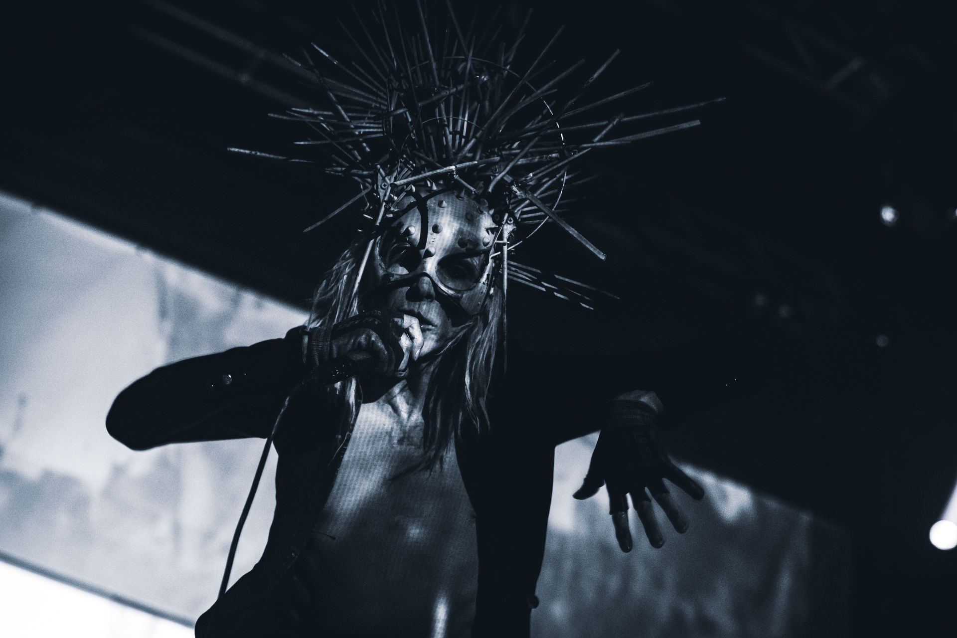 IAMX Live Press Photo IV - CREDIT_Kris Sulekova.jpg